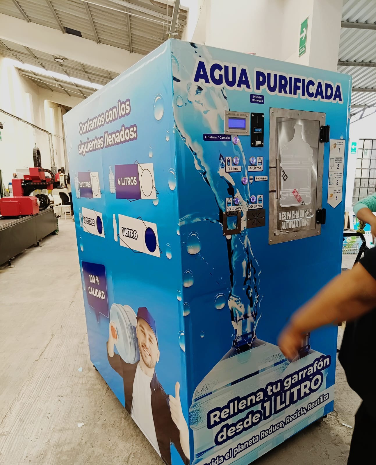 Dispensador de agua Agua/24